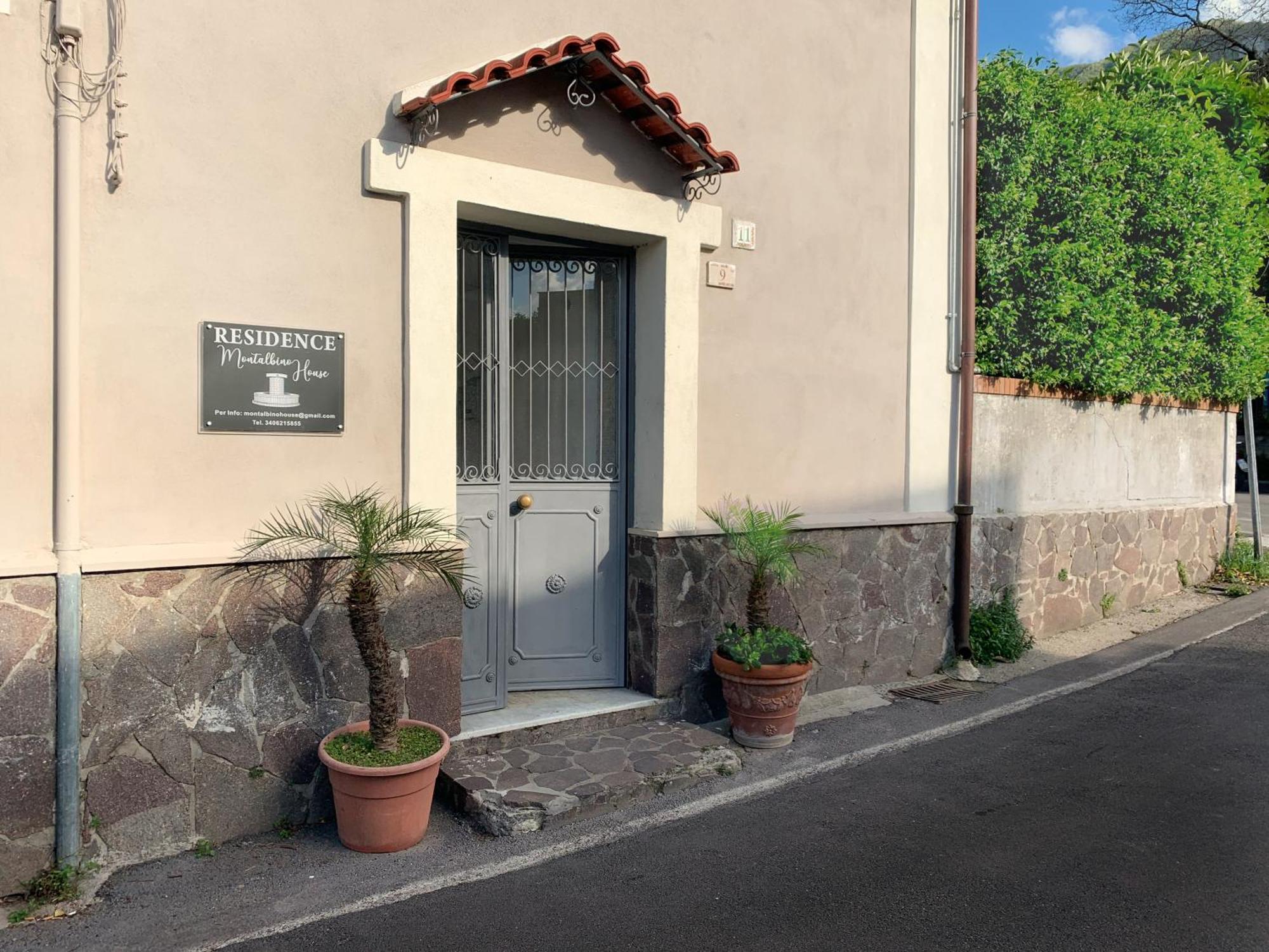 Montalbino House - Rooms And Apartments Nocera Inferiore Eksteriør bilde